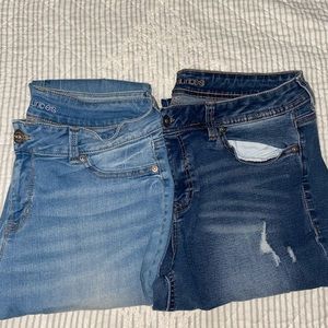 2 pair of Maurices jeans